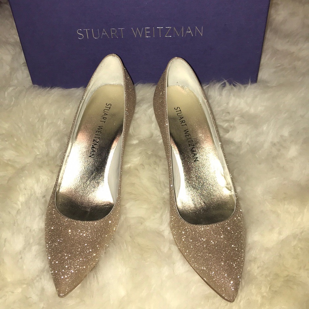 Beautiful gold glitter Tessa heels NIB NWT